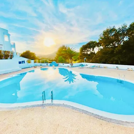 Flat Surrounded By Nature Wifi & Pool & Nearby * ソン・パルク