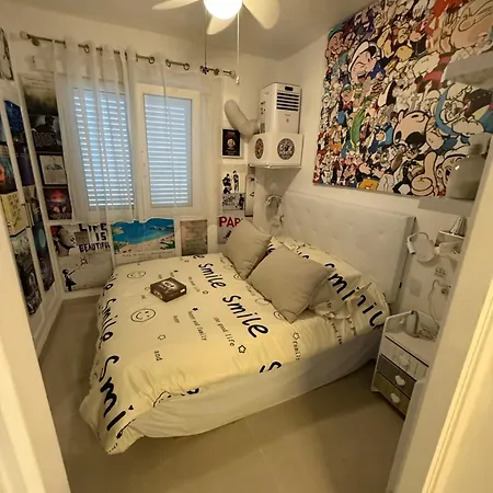 Flat Surrounded By Nature Wifi & Pool & Nearby Διαμέρισμα *