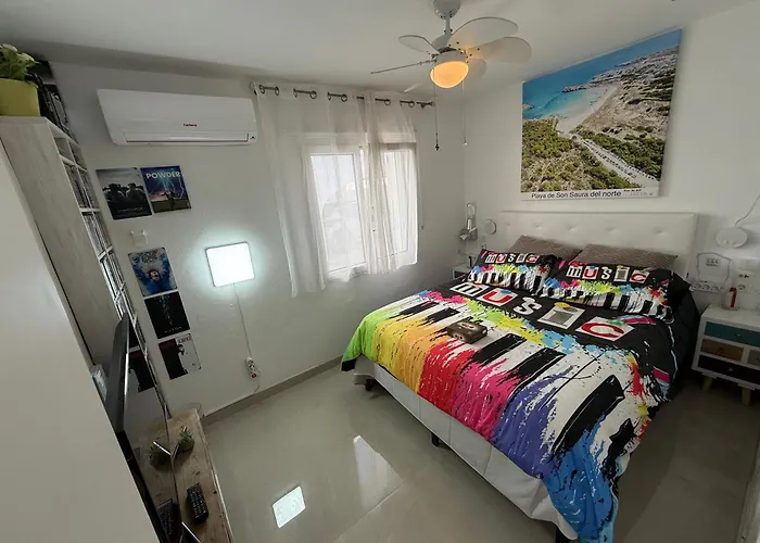 Flat Surrounded By Nature Wifi & Pool & Nearby