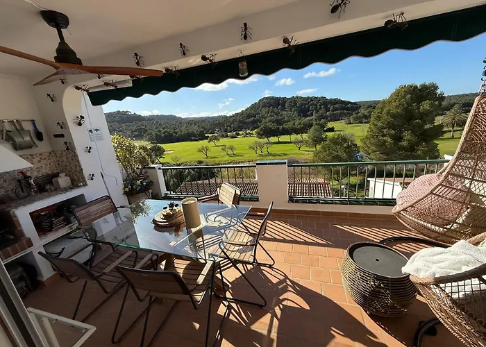 Apartment Flat Surrounded By Nature Wifi & Pool & Nearby *