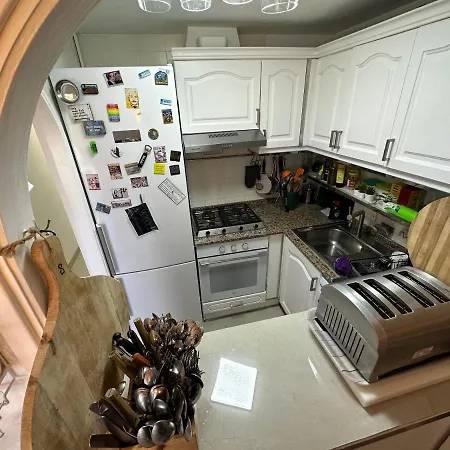 Apartment Flat Surrounded By Nature Wifi & Pool & Nearby *