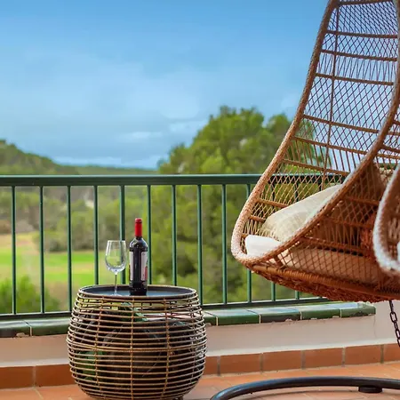 Flat Surrounded By Nature Wifi & Pool & Nearby Apartment *