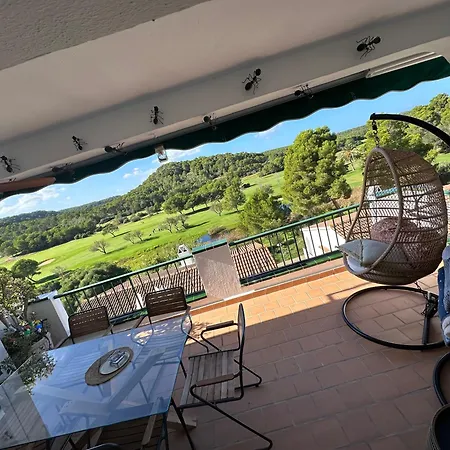 Flat Surrounded By Nature Wifi & Pool & Nearby Apartment