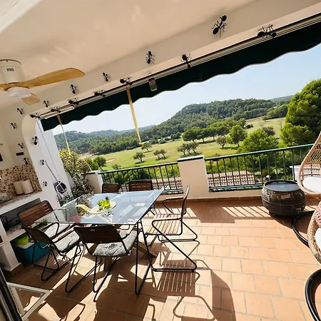 Apartment Flat Surrounded By Nature Wifi & Pool & Nearby