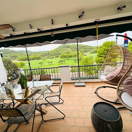 Flat Surrounded By Nature Wifi & Pool & Nearby Apartment *
