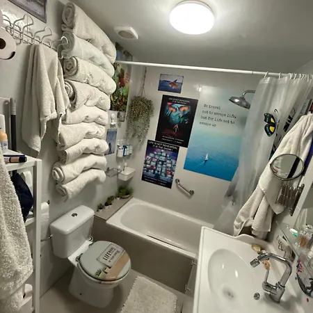 아파트 Flat Surrounded By Nature Wifi & Pool & Nearby *