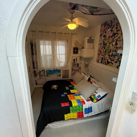 Flat Surrounded By Nature Wifi & Pool & Nearby Daire Son Parc