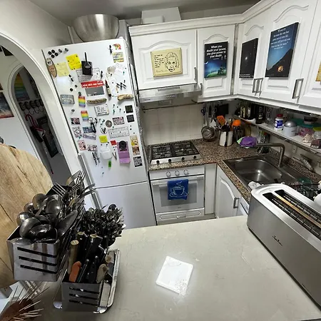 Flat Surrounded By Nature Wifi & Pool & Nearby Apartment *