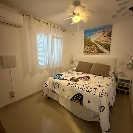 Flat Surrounded By Nature Wifi & Pool & Nearby *