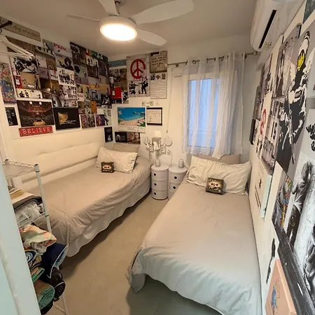Flat Surrounded By Nature Wifi & Pool & Nearby Apartman