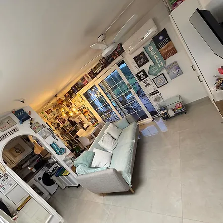 Flat Surrounded By Nature Wifi & Pool & Nearby Daire